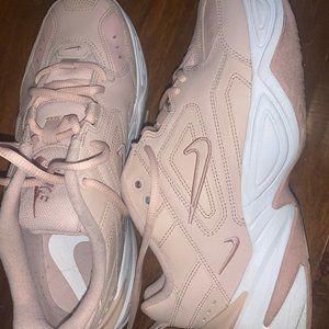 Nike M2K Tekno - Light Pink